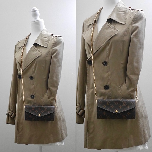 đź’–Authentic LV Mono Envelop Wallet came with box and dust bag - Picture 1 of 12